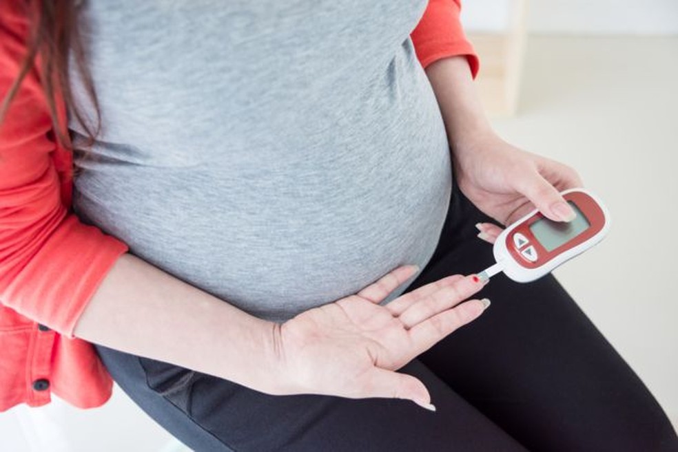 Diabetes gestacional pode aumentar o risco de um bebê ser macrossômico — Foto: Getty Images