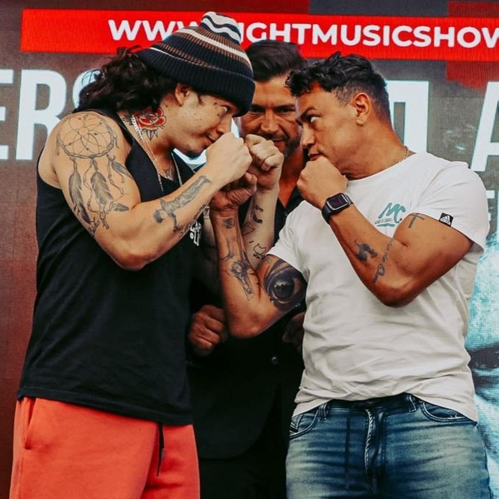 Combate exibe ao vivo o desafio de boxe entre Whindersson Nunes e Acelino Popó Freitas
