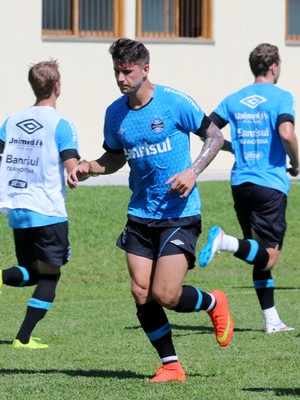 Figueirense tem “99% acertado” com Everaldo e espera ok nesta terça