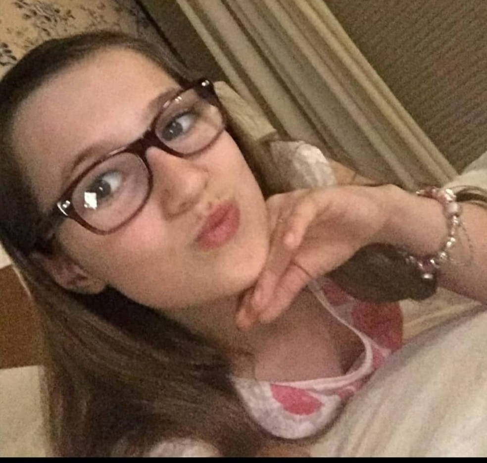 Isabele Guimarães Ramos, de 14 anos, que morreu no domingo (12) em Cuiabá ao ser atingida por um tiro acidental na cabeça, feito por uma amiga — Foto: Instagram/Reprodução