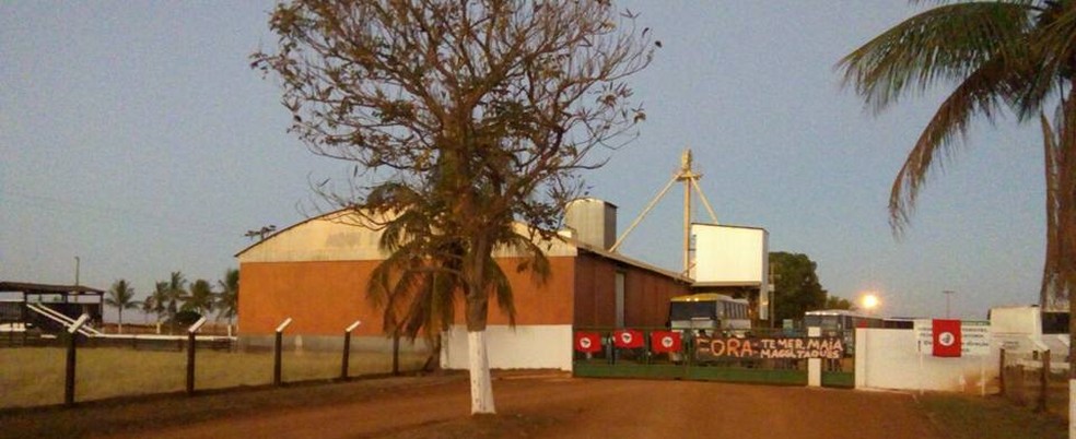 Integrantes do MST ocupam fazenda de empresa da família Maggi em Rondonópolis (MS) (Foto: MST/Facebook/Reprodução)