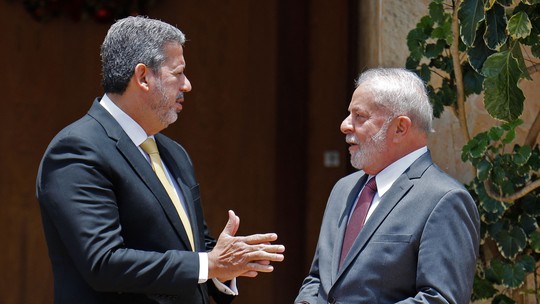 Lula tenta persuadir Lira, em meio a temor de paralisação das pautas do governo 