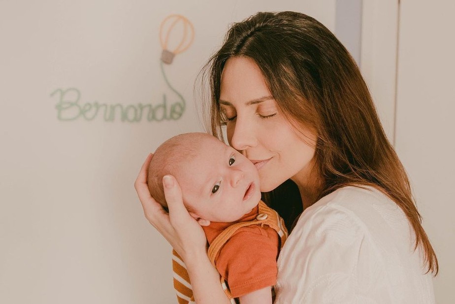 Camila Rodrigues faz desabafo sobre maternidade