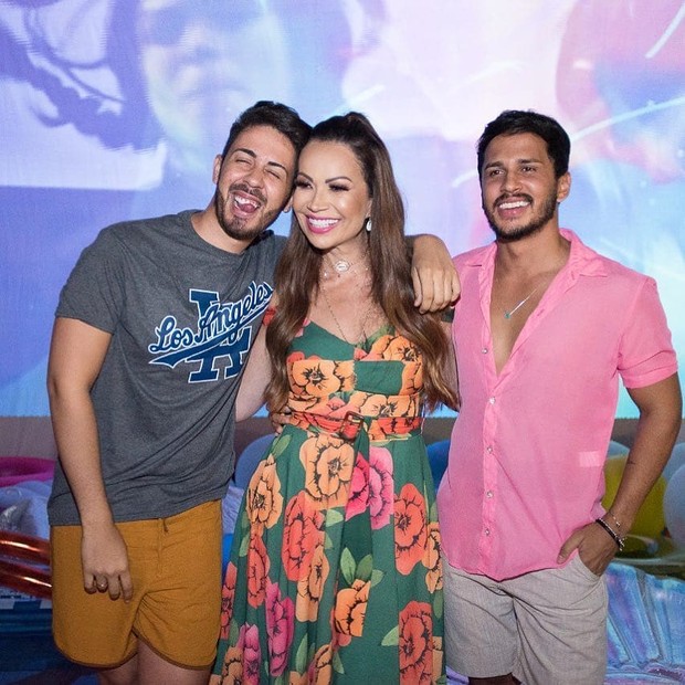 Carlinhos Maia, Sol Almeida e Lucas Guimarães (Foto: Reprodução/Instagram)
