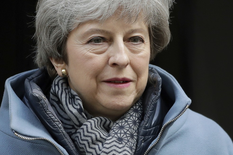 A primeira-ministra do Reino Unido, Teresa May, tenta apoio dos trabalhistas â€” Foto: Matt Dunham/AP