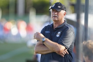 Sem artilheiros, Grêmio terá alívio de R$ 1 milhão, mas se obriga a reforçar