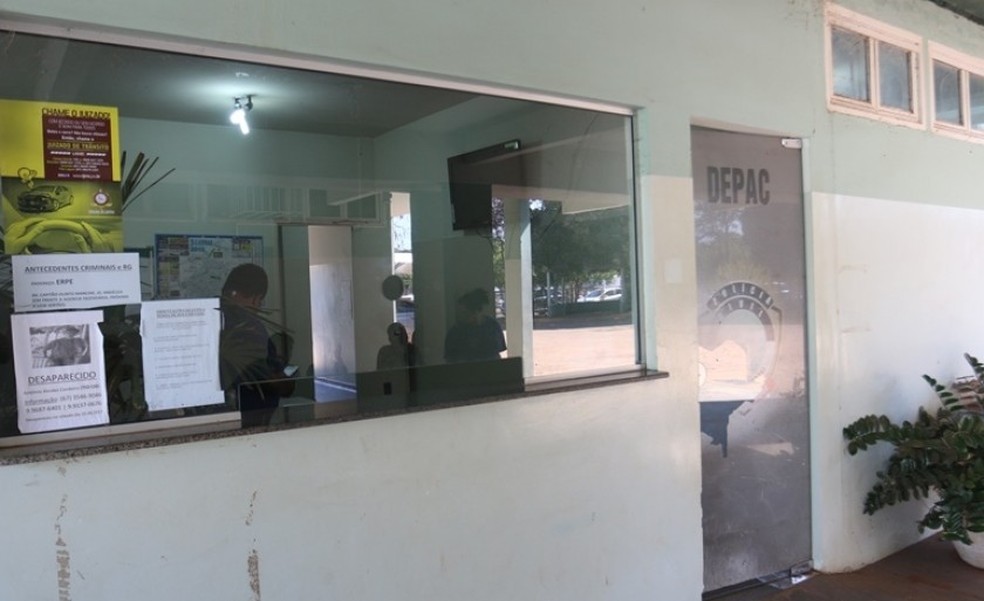 Mulher Ã© esfaqueada por ex companheiro que nÃ£o aceita fim de relacionamento. Caso foi registrado na 1Âº Depac de TrÃªs Lagoas. â Foto: Site JPNEWS
