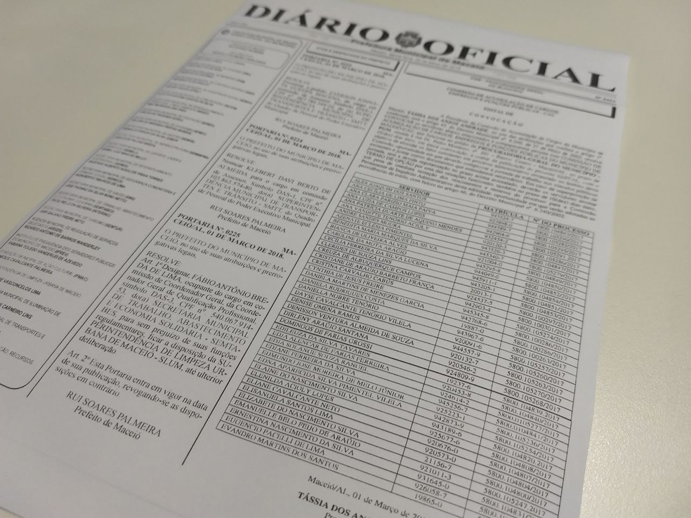 Prefeitura de Maceió convoca servidores para esclarecer acúmulos de