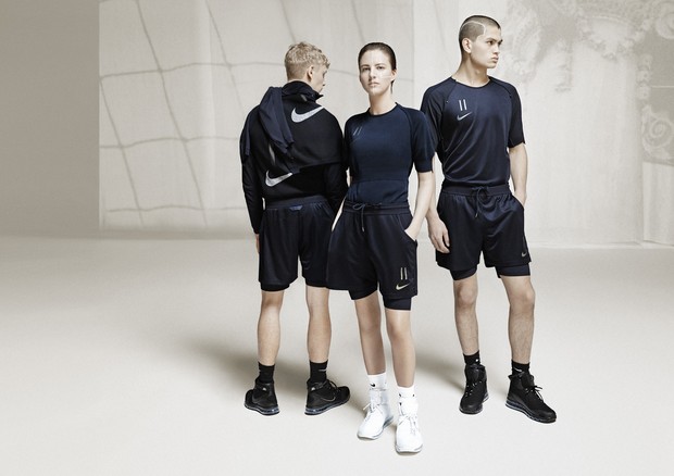 NikeLab em parceria com Virgil Abloh, da OFF-WHITE, e Kim Jones expressão o futebol a partir de duas perspectivas distintas (Foto: Divulgação)