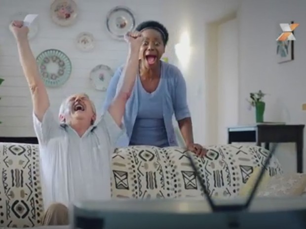 Campanha publicitária da Caixa usa música de Ivete Sangalo para atrair apostadores (Foto: Reprodução/YouTube/agencianovasb)
