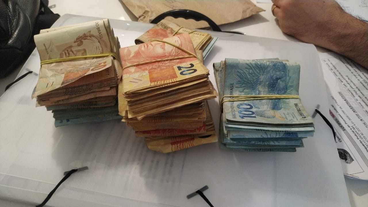 
PF investiga desvio de verba da merenda escolar em três prefeituras do Maranhão; esquema criminoso desviou cerca de R$ 3,8 milhões