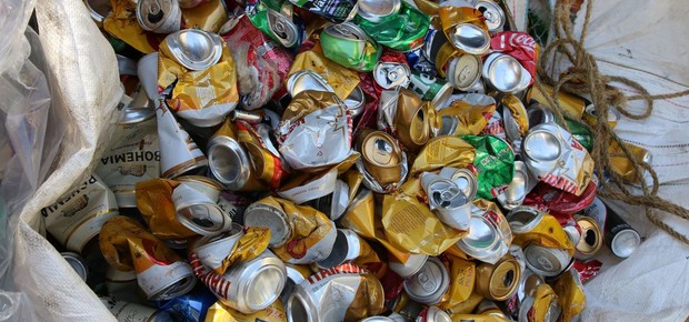 reciclagem, latinhas, aluminio, lixo,  (Foto: Rovena Rosa/Agência Brasil)