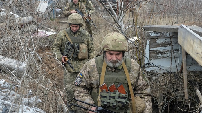 Kremlin descarta possibilidade de guerra com Ucrânia | Mundo | G1