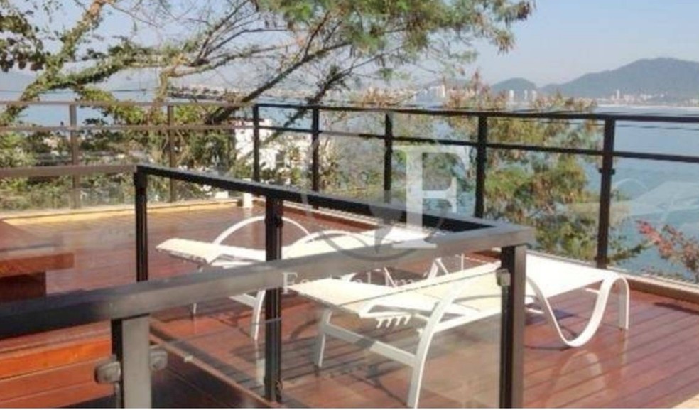 A residência está disponível para compra no site da Factual Negócios Imobiliários. — Foto: Factual Negócios Imobiliários