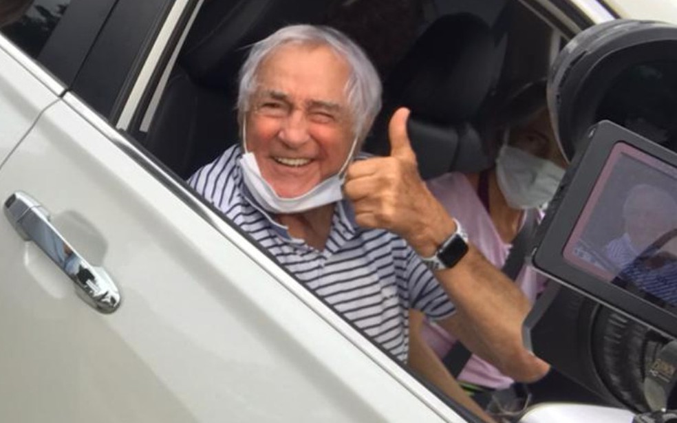 Aos 87 anos, ator Luis Gustavo é vacinado contra a Covid-19 no interior de  SP | Sorocaba e Jundiaí | G1