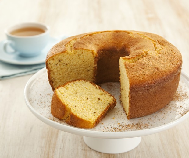 4 receitas simples de bolo de fubá