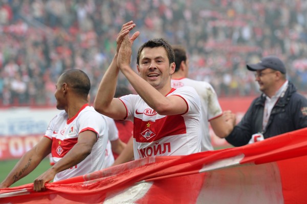 Diniyar Bilyaletdinov celebrates Spartak Moscow's 2012 victory (Photo: Getty Images)