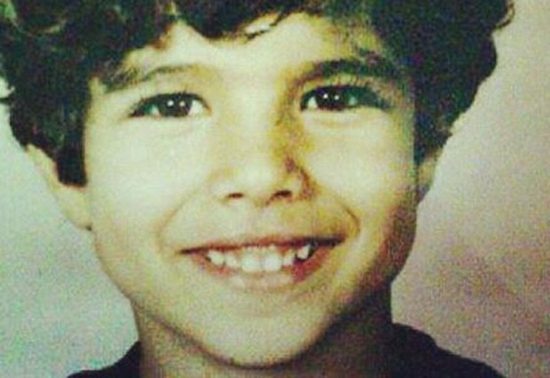Olha como o Caio Castro era fofo! (Foto: Reprodução ) Olha como o Caio Castro era fofo! (Foto: Reprodução )
