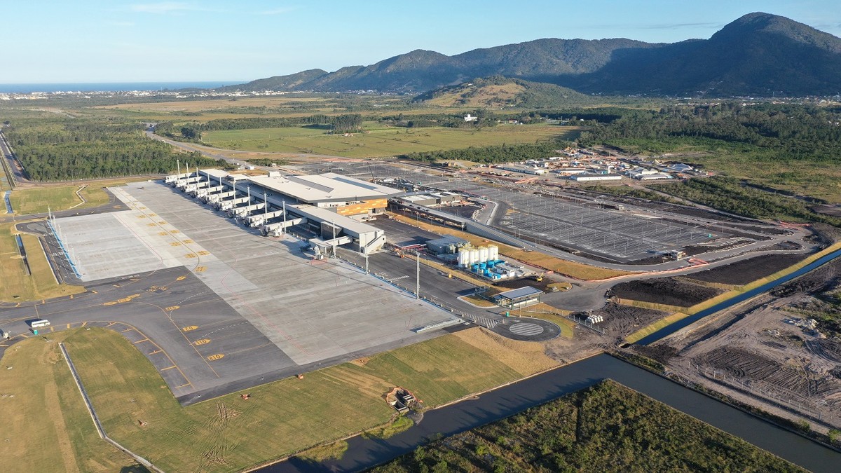 Resultado de imagen para inauguraçao Aeroporto Florianopolis