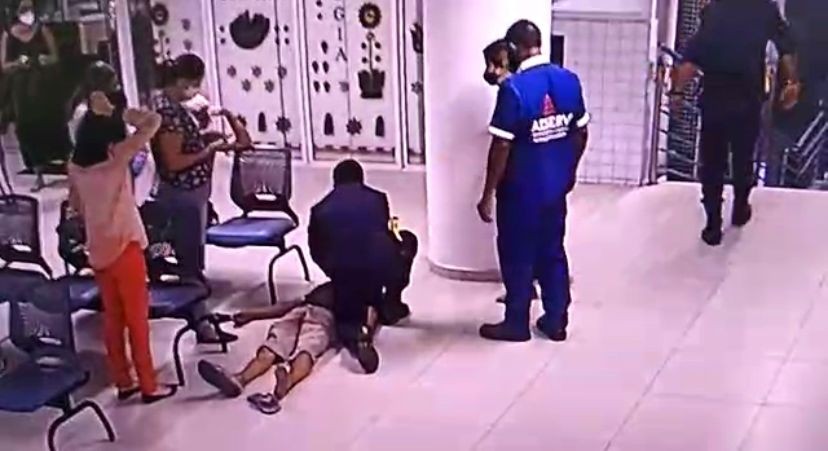 Homem de 66 anos tem infarto no Compaz e é salvo por guardas municipais no Recife; veja vídeo