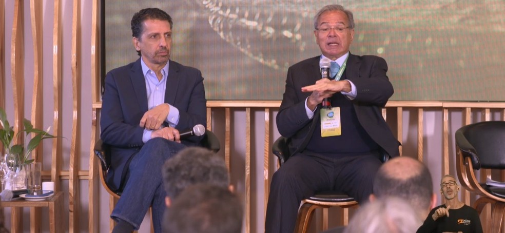 Joaquim Leite, ministro do Meio Ambiente, e Paulo Guedes, de Economia, participam de evento de carbono no Rio — Foto: Reprodução