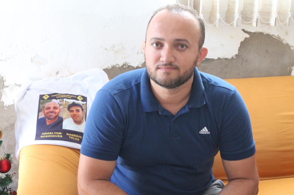 Irmão de Anaelton, José Maciel espera que a morte dos ciclistas não fique impune — Foto: Emerson Rocha /G1 Petrolina