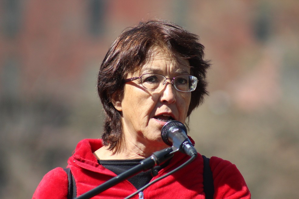 Gloria La Riva durante protesto em Washington, nos EUA, em 2019 — Foto: Elvert Barnes/Creative Commons 2.0