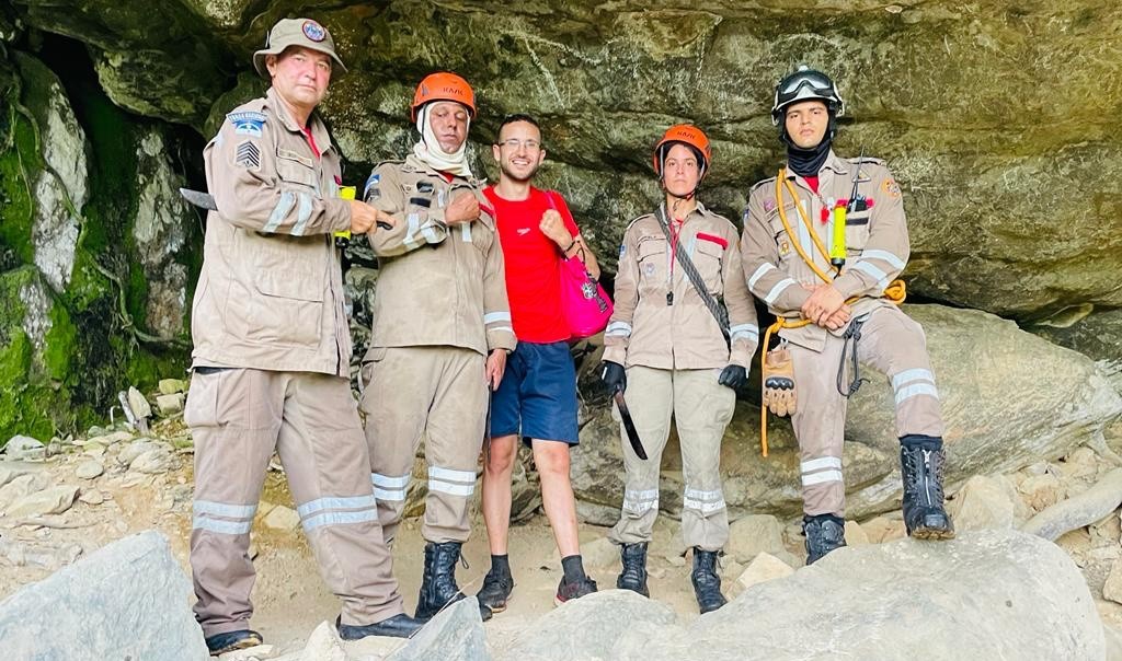 Turista fica perdido por três horas em trilha em Fernando de Noronha e é resgatado por bombeiros 