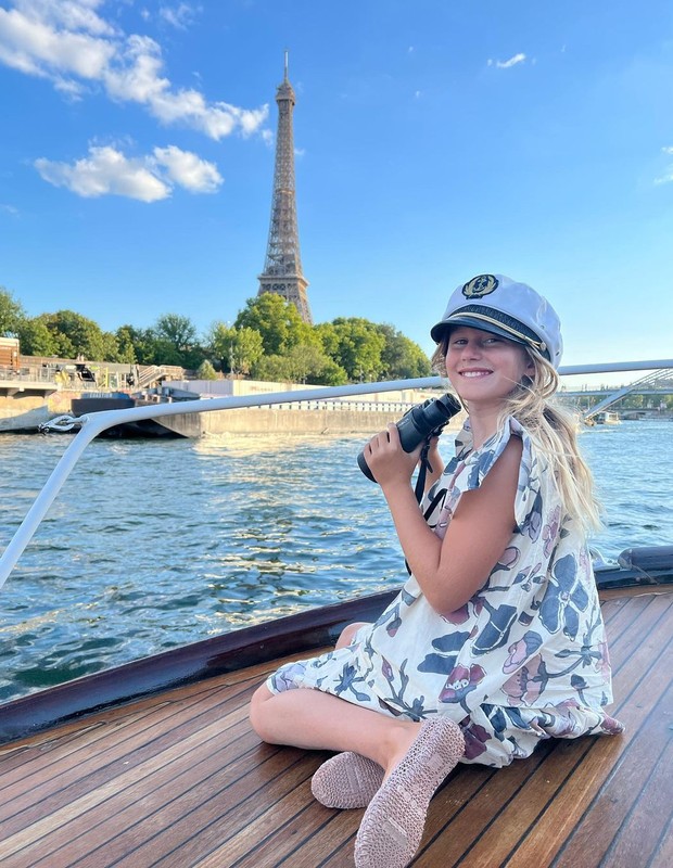 Gisele Bündchen abre álbum de viagem com a família a Paris (Foto: Reprodução/Instagram)