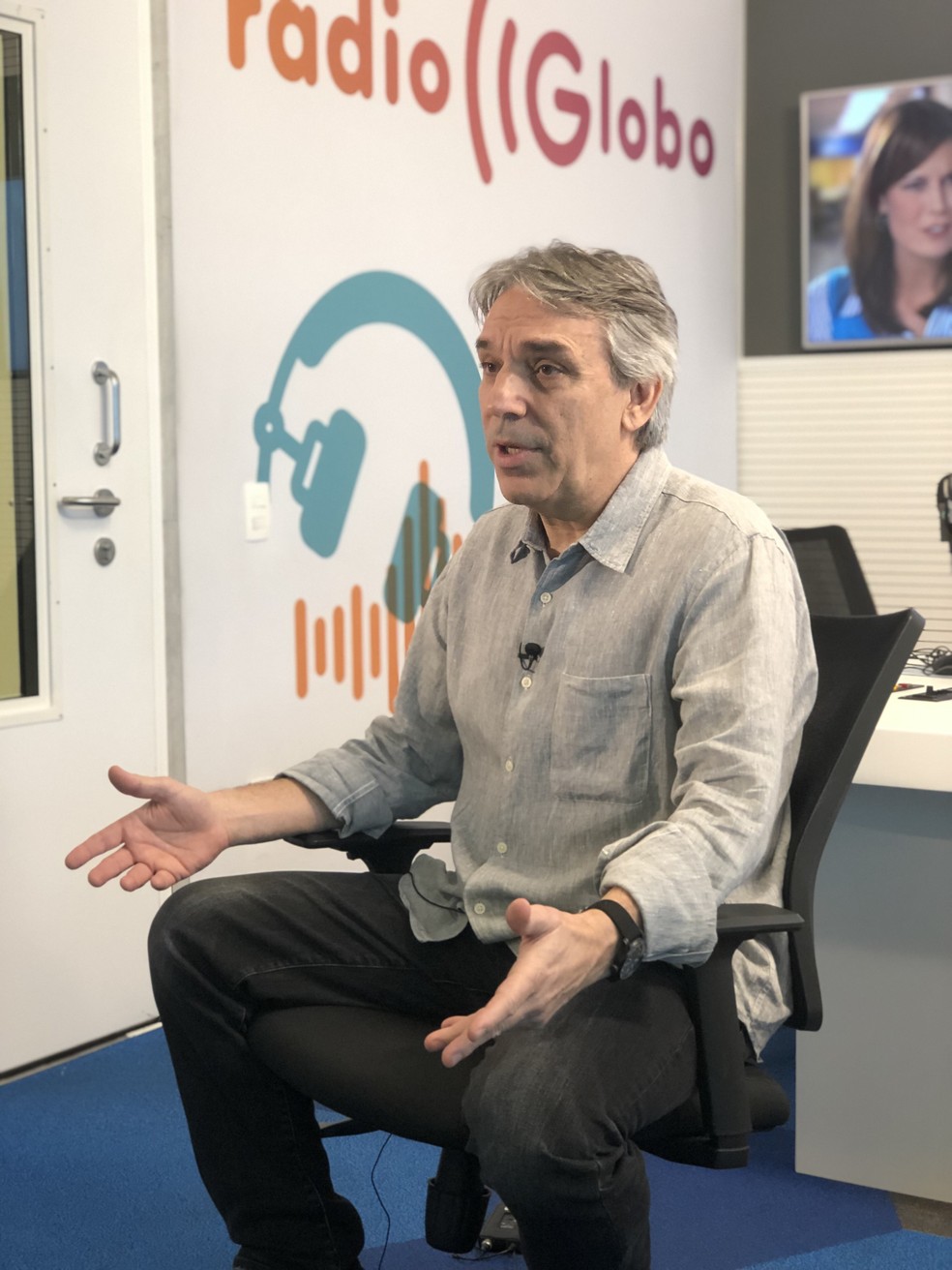 Oscar Ulisses, narrador da Rádio Globo e irmão de Osmar Santos — Foto: Felipe Ruiz