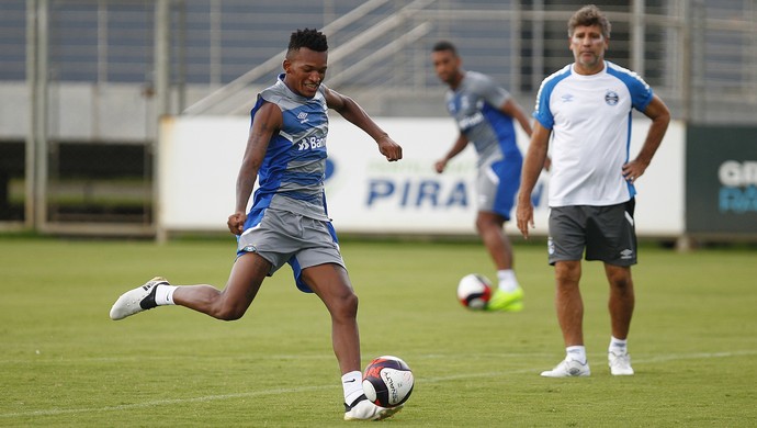Jailson revela cobranças de Renato para melhora do Grêmio no Gauchão