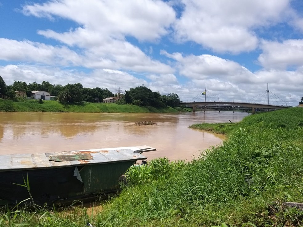 Rio Acre na capital tem uma das menores cotas dos últimos seis anos — Foto: Eldérico Silva/Rede Amazônica Acre/Arquivo