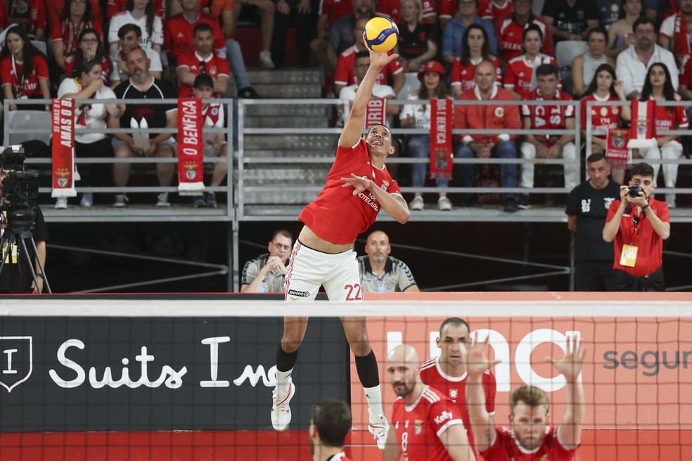 Thales Falcão marcou 11 pontos na quinta e decisiva partida — Foto: Divulgação/SL Benfica