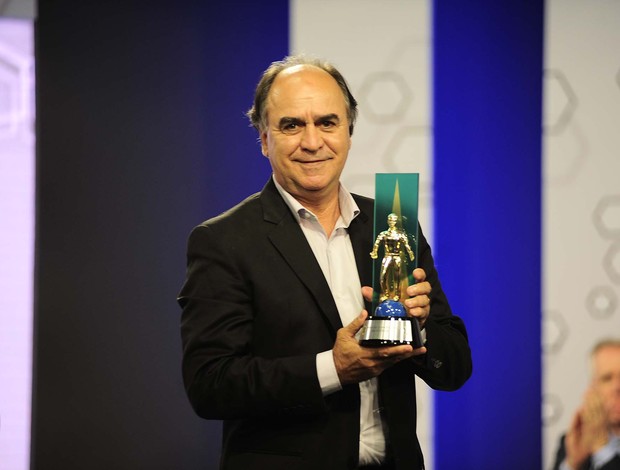 Com dois troféus, Marcelo Oliveira espera se tornar exceção no Brasil