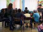 Estudantes ocupam escola de Porto Alegre e pedem melhores condições