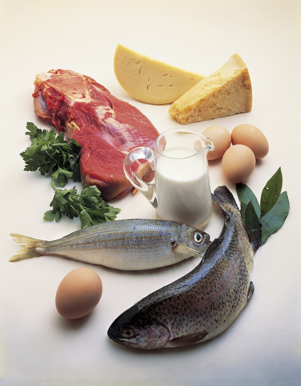 Quem come alimentos de origem animal deve incluir o consumo dessas proteínas em todas as refeições — Foto: Getty Images