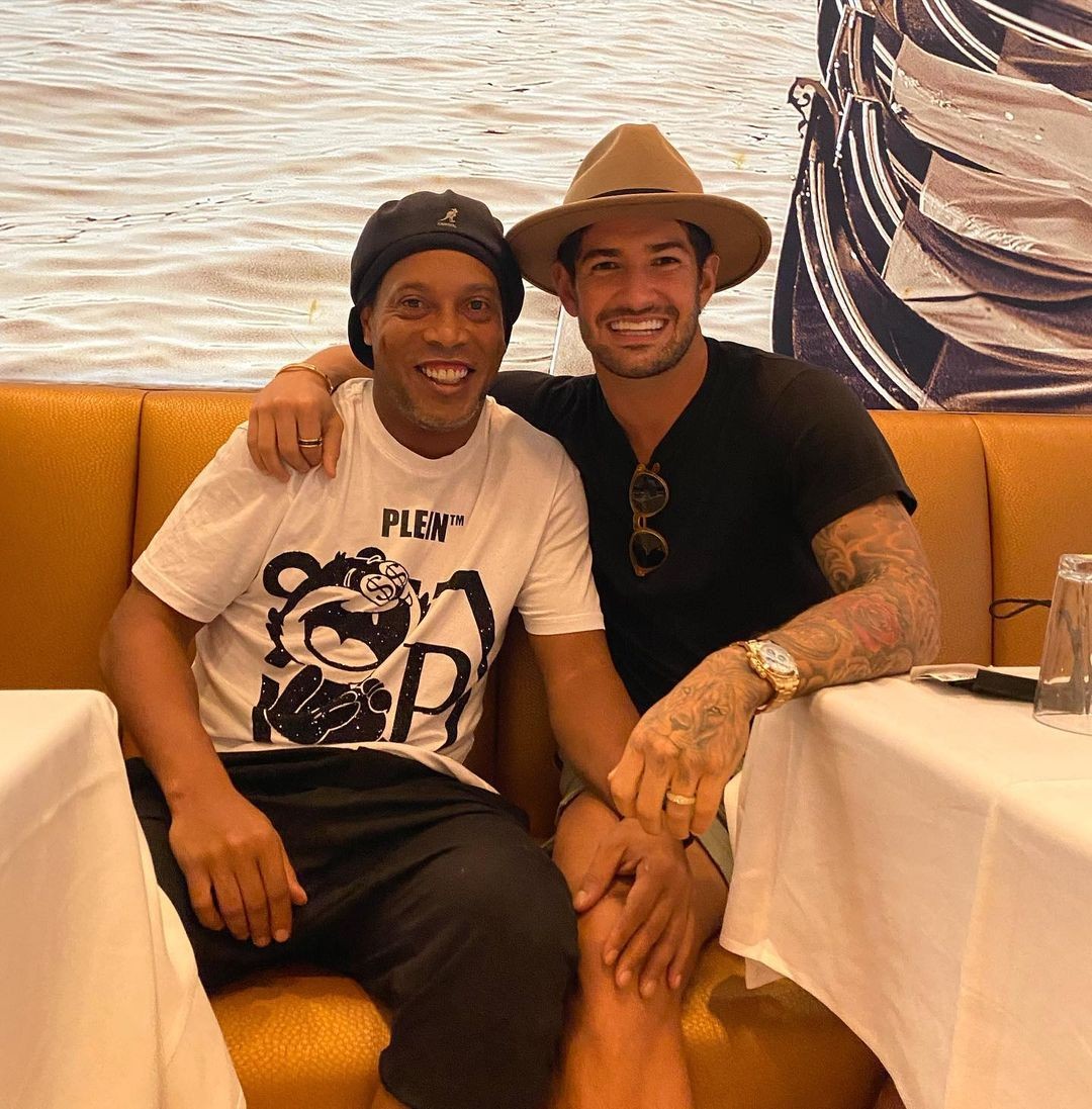 Alexandre Pato tieta Ronaldinho Gaúcho (Foto: Reprodução / Instagram)