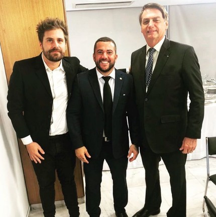 Thiago Gagliasse, Carlos Jordy e Jair Bolsonaro  — Foto: Reprodução 