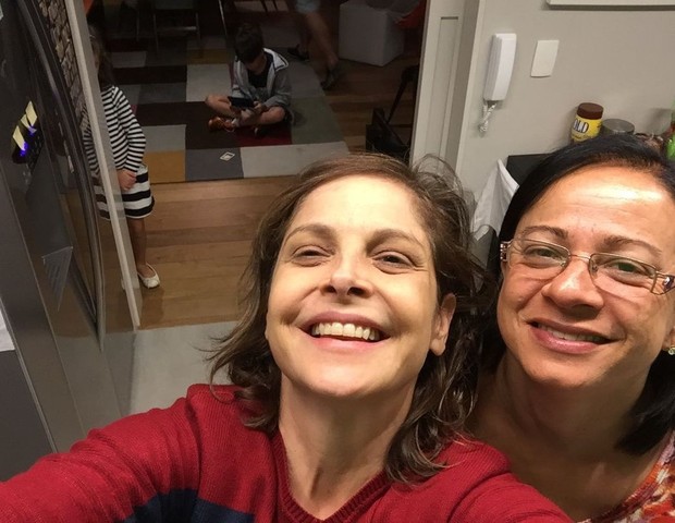 Drica Moraes e a funcionária Meri (Foto: Reprodução/Instagram)