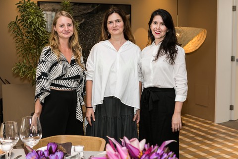 Zaira da Silva, Adriana Frattini e Amanda Sequin, editora digital da Casa Vogue