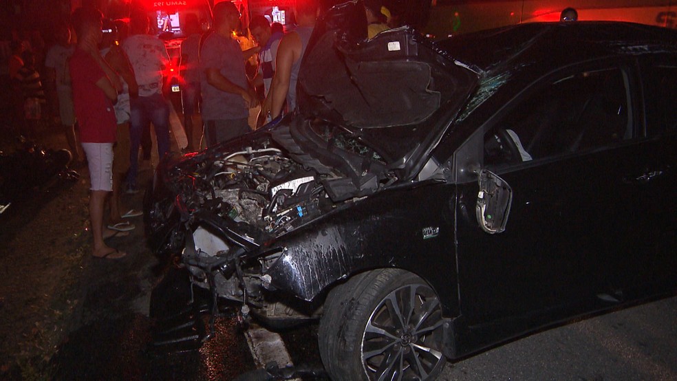 Motociclista na contramão morre após atingir carro de frente na BR-230, na Paraíba — Foto: Reprodução/TV Paraíba
