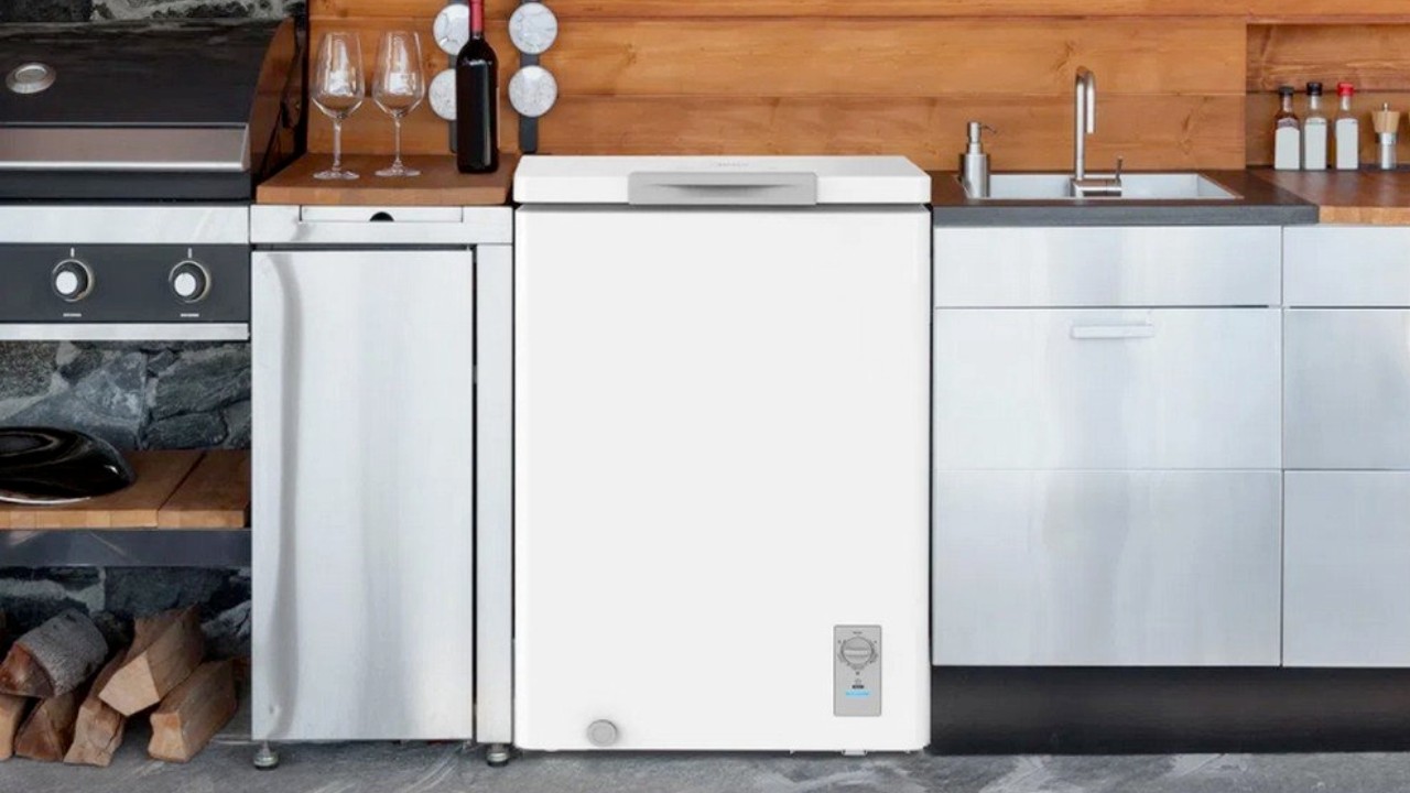 As geladeiras mais novas são projetadas para que cada tipo de alimento seja guardado no local adequado (Foto: Reprodução/Shoptime)