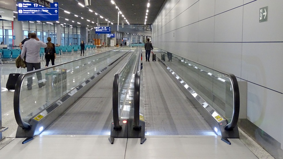 Segundo PF, grupo é integrado por funcionários de companhias aéreas e funcionários de empresas que prestam serviço em Confins — Foto: Humberto Trajano/ G1