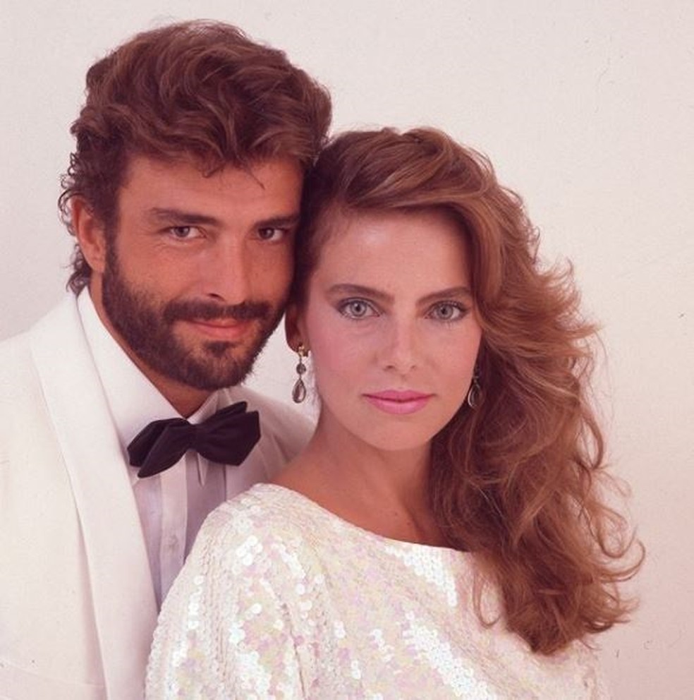 Bruna Lombardi e Carlos Alberto Riccelli  — Foto: reprodução/ instagram 