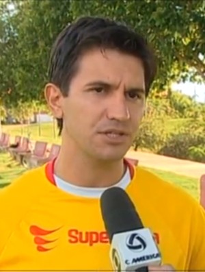 Marcos Olegini treinador do União sub-19 (Foto: Reprodução/TVCA)