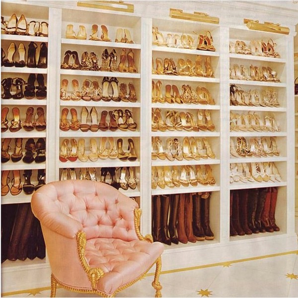 Closet só para sapatos de Mariah Carey (Foto: Instagram)