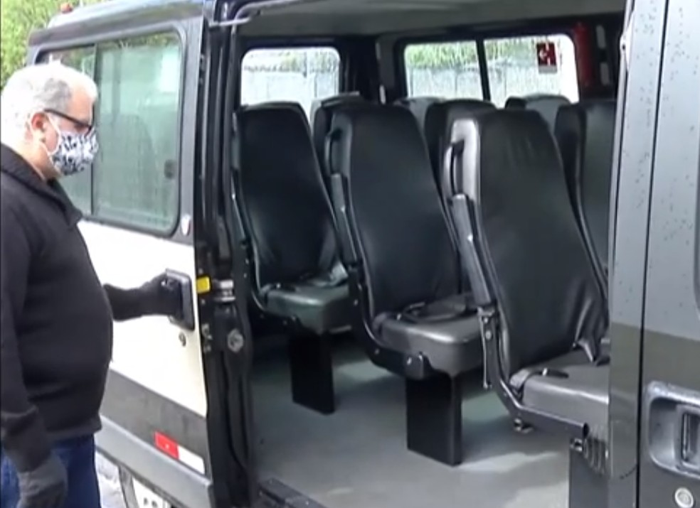 Profissionais do transporte escolar foram impactados pela pandemia — Foto: Reprodução/TV Diário