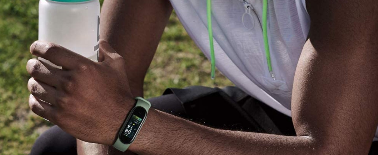 Pulseira de relógio inteligente Xiaomi Mi Band 5 Fitness Tracker para  homens e mulheres, monitor de frequência cardíaca, Cardio, Carregamento  magnético, Reloj, Pedômetro, Atividades, Sono, Etapa, Natação, Esporte,  5ATM, Impermeável, Miband Versão