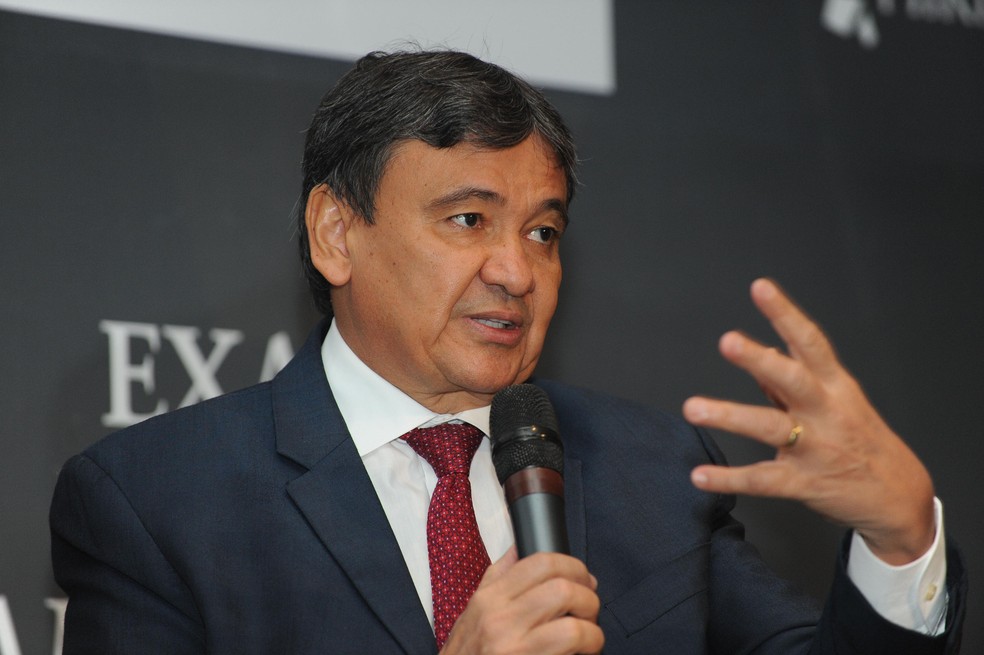 Wellington Dias fala em alta real de 1,4% no salário mínimo para 2023 | Brasil e Política | Valor Investe