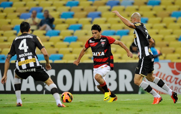 Maxi Biancucchi Vitória x Botafogo (Foto: Dhavid Normando / Futura Press) Maxi Biancucchi Vitória x Botafogo (Foto: Dhavid Normando / Futura Press)